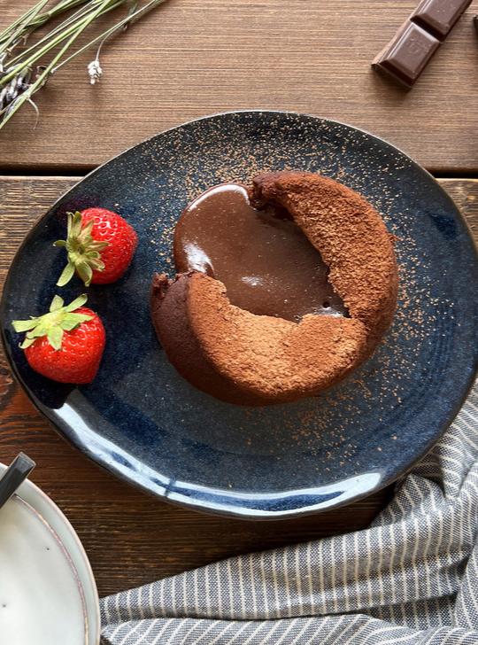 Coulant de chocolate con leche condensada