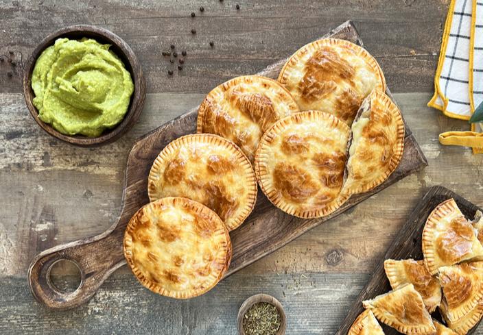 Mini pastelitos de carne picada con queso