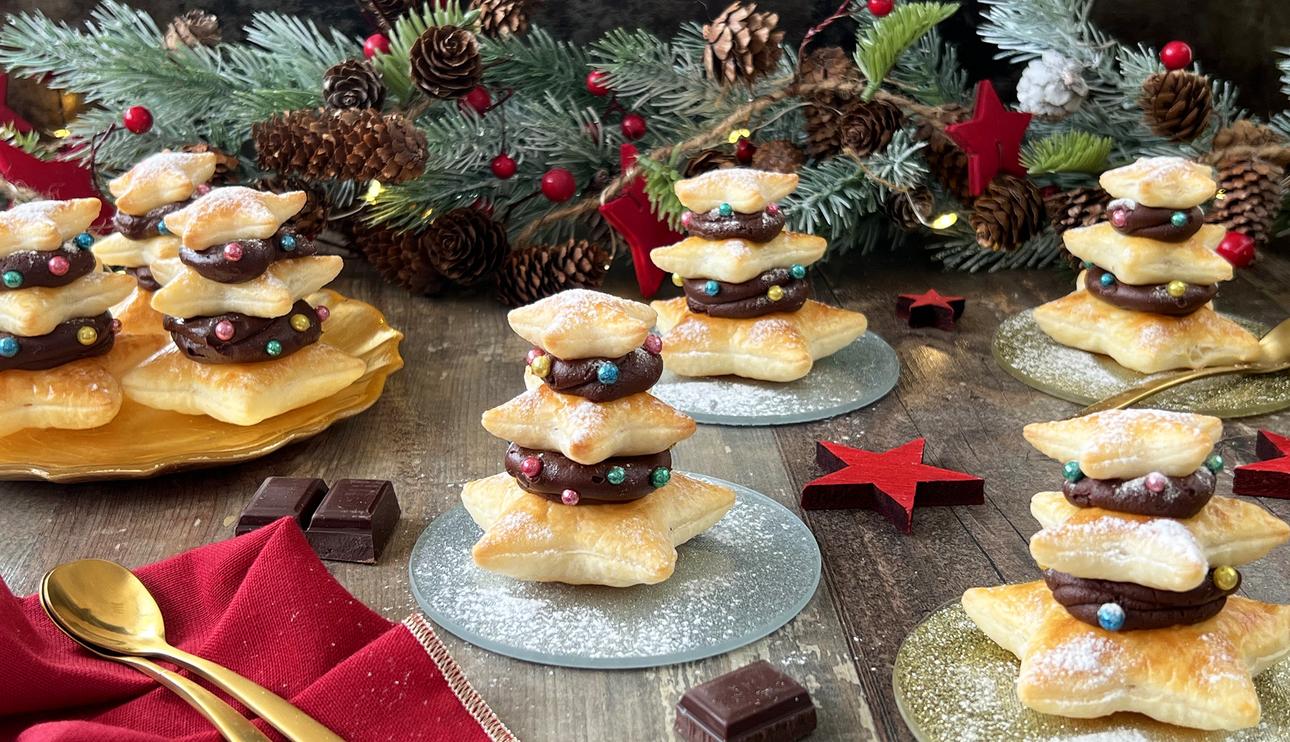 Arbolitos de hojaldre con crema de chocolate