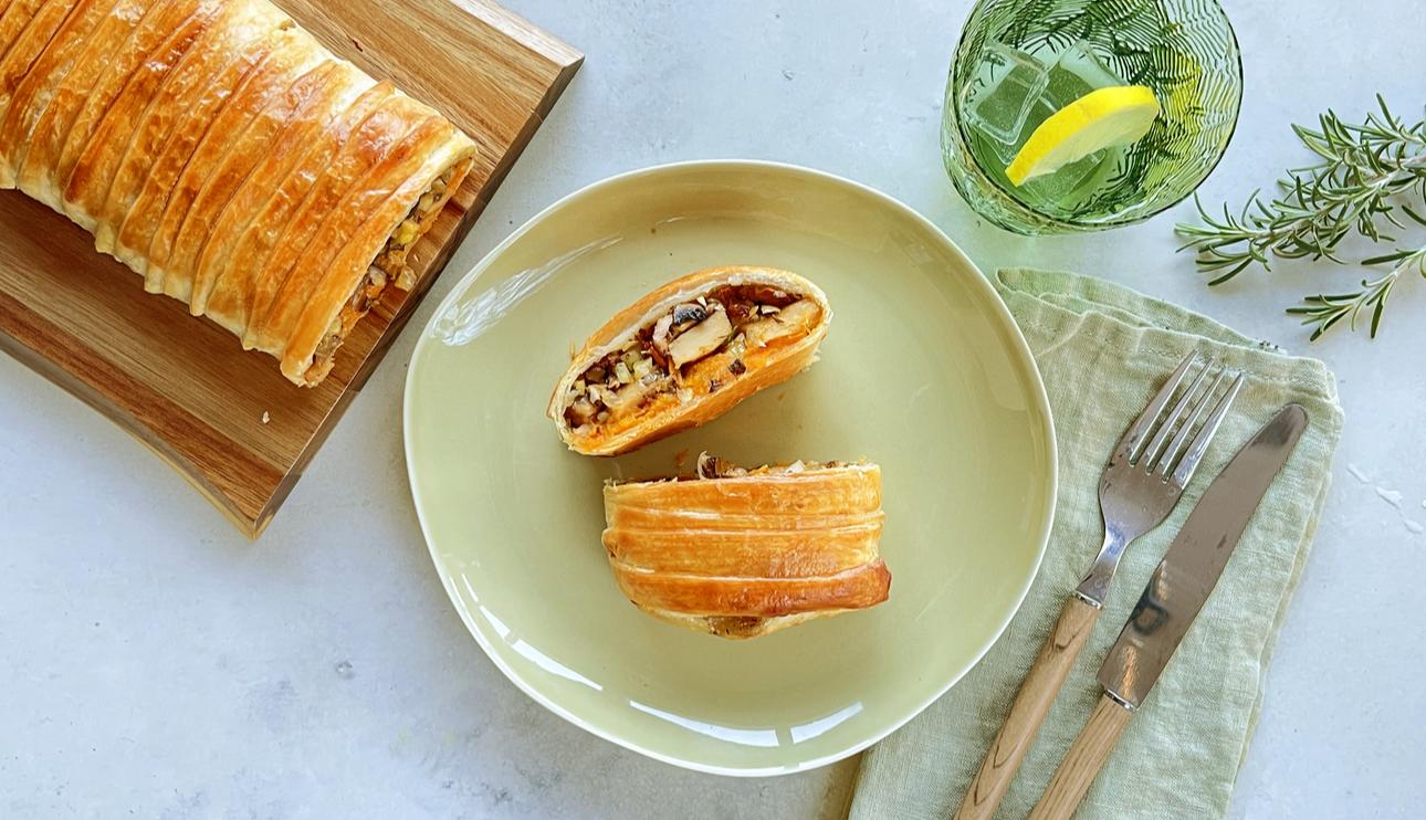 Trenza de hojaldre con Mediterranean Style Filet Pieces, setas, calabaza y castañas