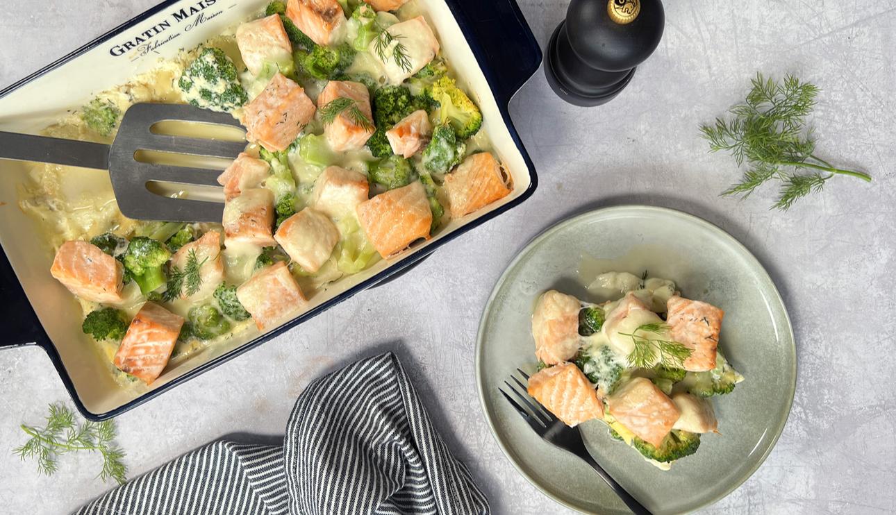 Brócoli y salmón al horno