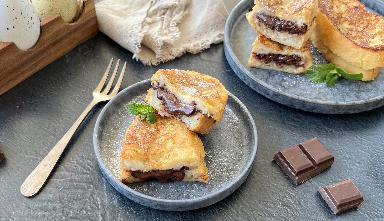 Torrijas rellenas de chocolate