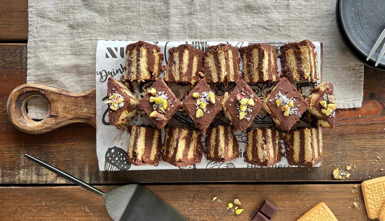 Tarta de galletas y chocolate sin molde