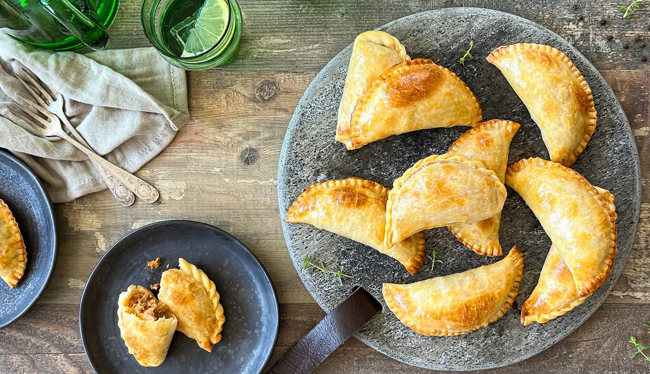 Empanadas de atún (a la gallega)