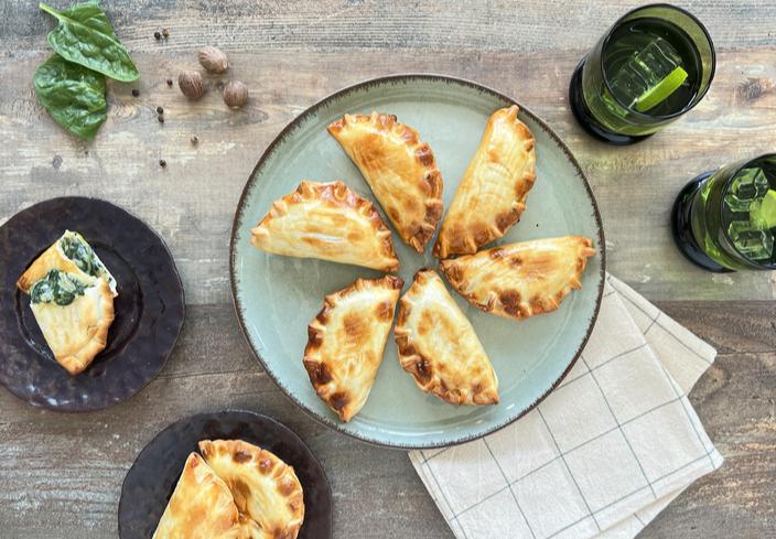 Empanadas de espinacas y parmesano