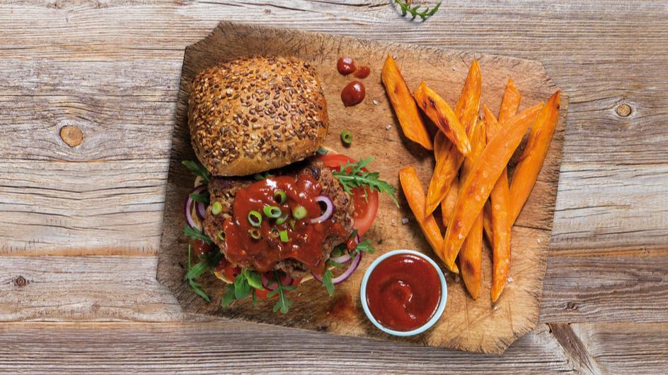 Veggie-Burger mit Mango-Curry-Sauce