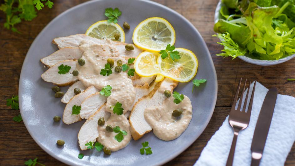 Vitello Tonnato mit Pute