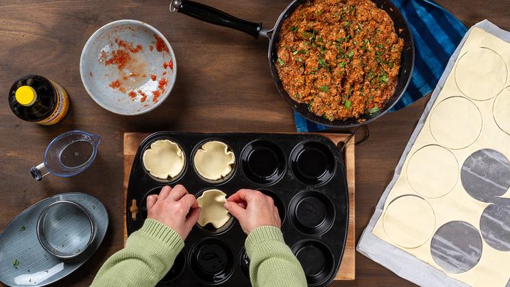 Hackfleisch-Blätterteig-Törtchen