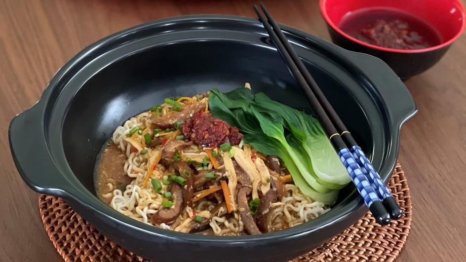 Hot And Sour Beef Noodles