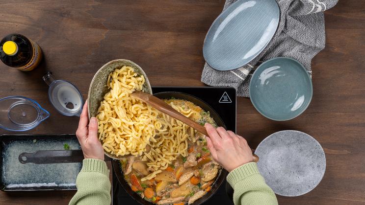 Pfeffer-Rahm-Geschnetzeltes mit Spätzle