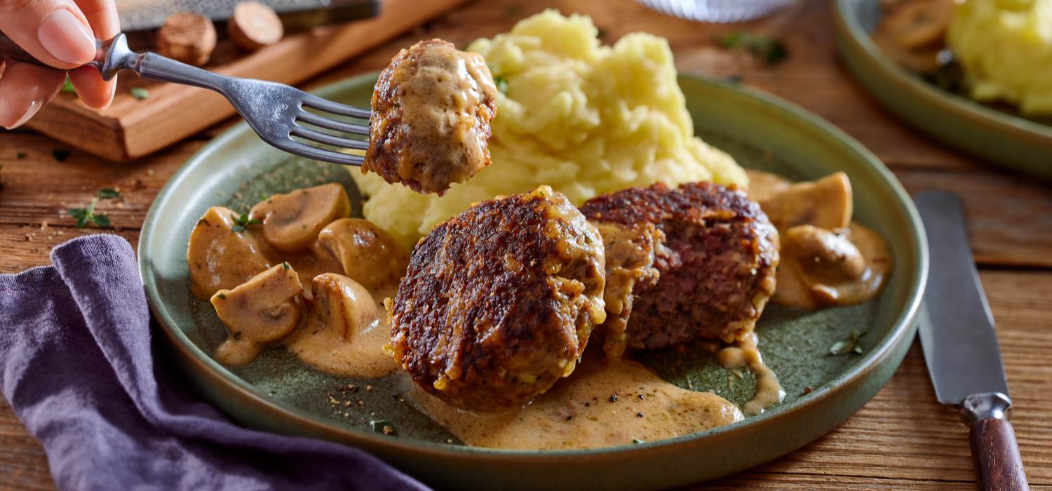 Schlemmer-Frikadellen mit Champignons | maggi.de