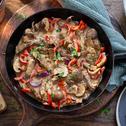 Gemüse-Champignon-Pfanne mit Filetstreifen