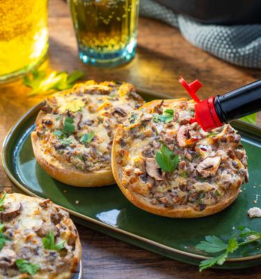 Champignon-Pizza Brötchen im Airfryer