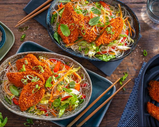 Sommerrollen Salat mit Hähnchen im Airfryer