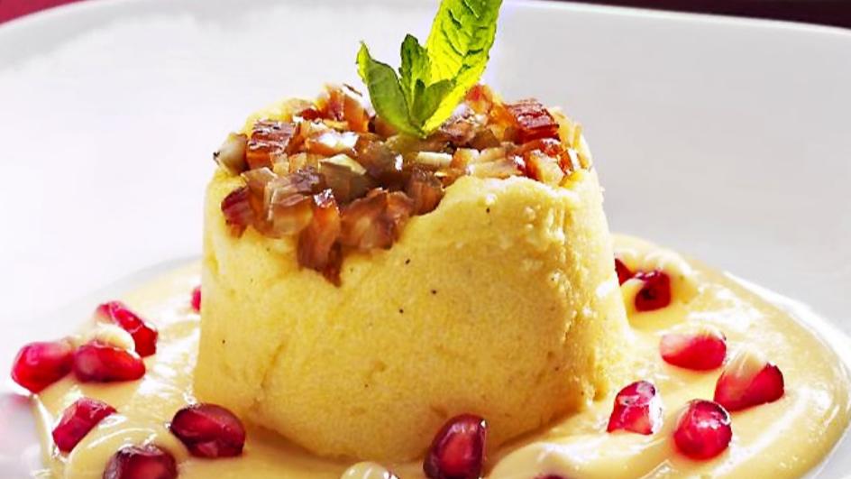 Maispudding mit Datteln