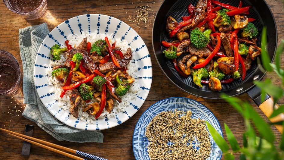 Teriyaki-Rindfleisch mit Gemüse