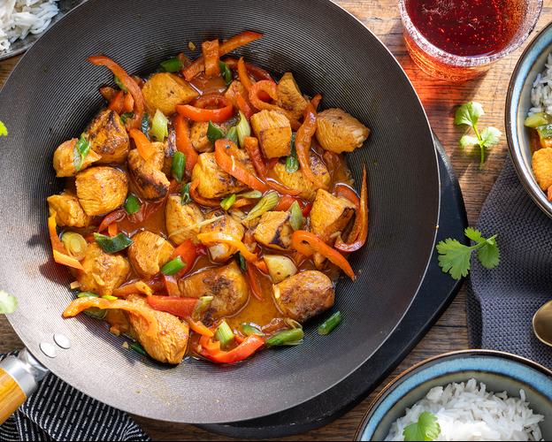 Hähnchen-Pfanne mit Kokosmilch
