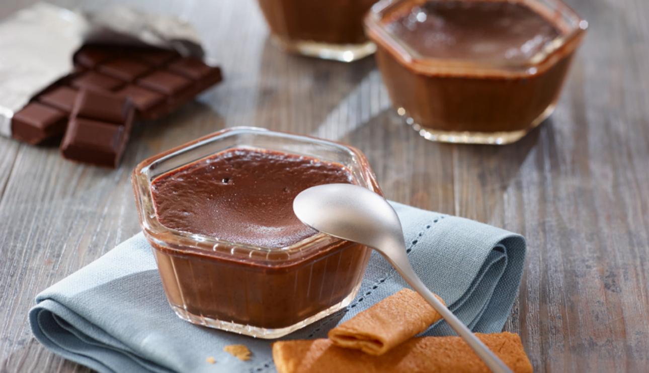 Vasitos de crema de chocolate negro 70%