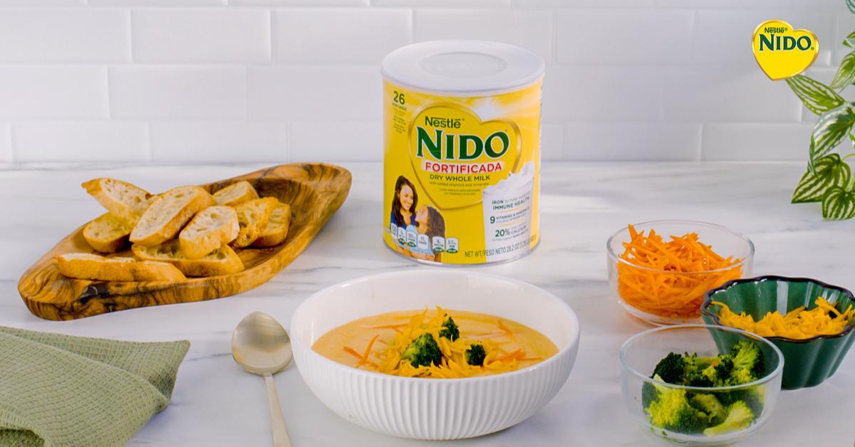 Sopa de Brócoli con Queso Cheddar
