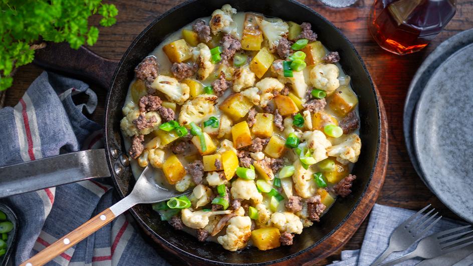 Blumenkohl-Kartoffel-Pfanne mit Hackfleisch