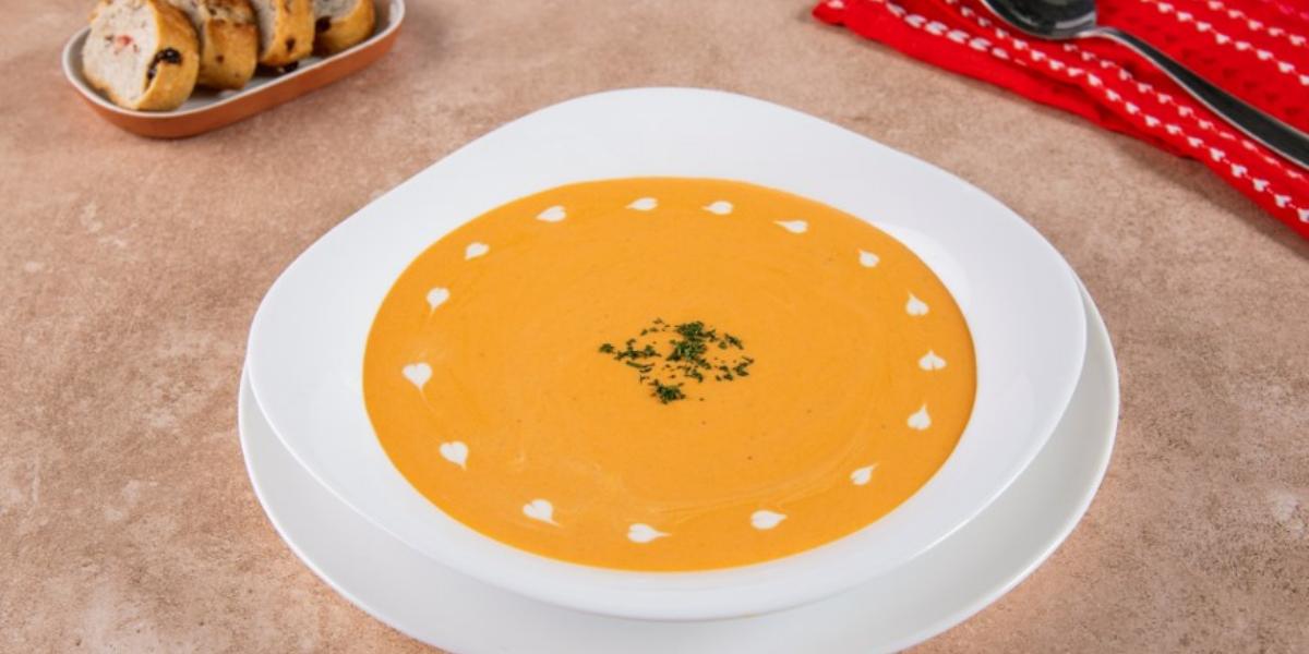 Deliciosa Crema de Pimiento con Queso Recetas Nestlé