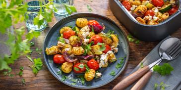 Gnocchi mit Gemüse und Feta in der Heißluftfritteuse