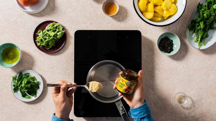 Kartoffelsalat mit Kräuter-Dressing und | maggi.de