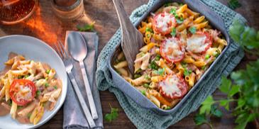 Penne-Gratin mit Schinken und Erbsen
