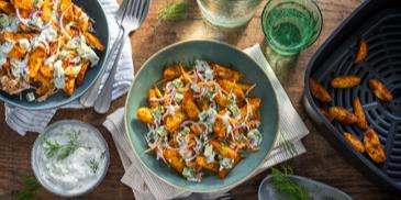 Knuspriger Kartoffelsalat im Airfryer mit Tzatziki