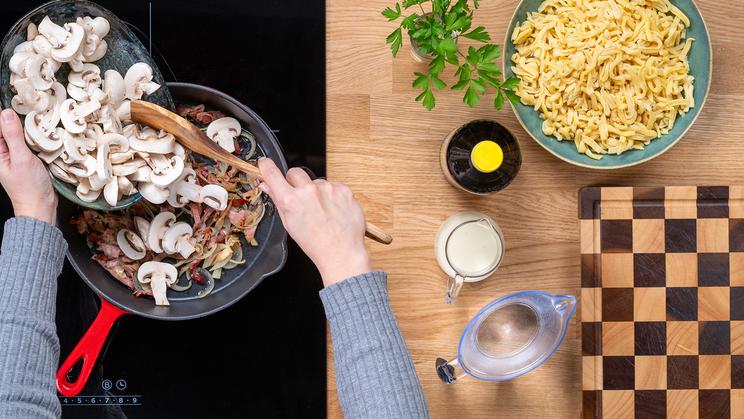 Rustikale Spätzle-Pfanne