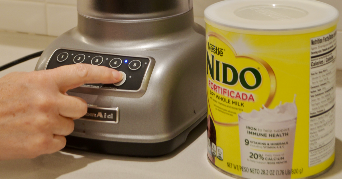 Batido con chispas de chocolate NIDO x Nestlé Toll House