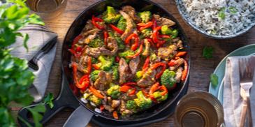 Scharfe Rinder-Gemüse-Pfanne