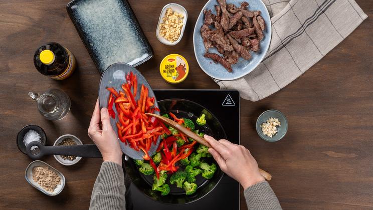 Scharfe Rinder-Gemüse-Pfanne