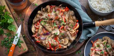 Gemüse-Champignon-Pfanne mit Filetstreifen