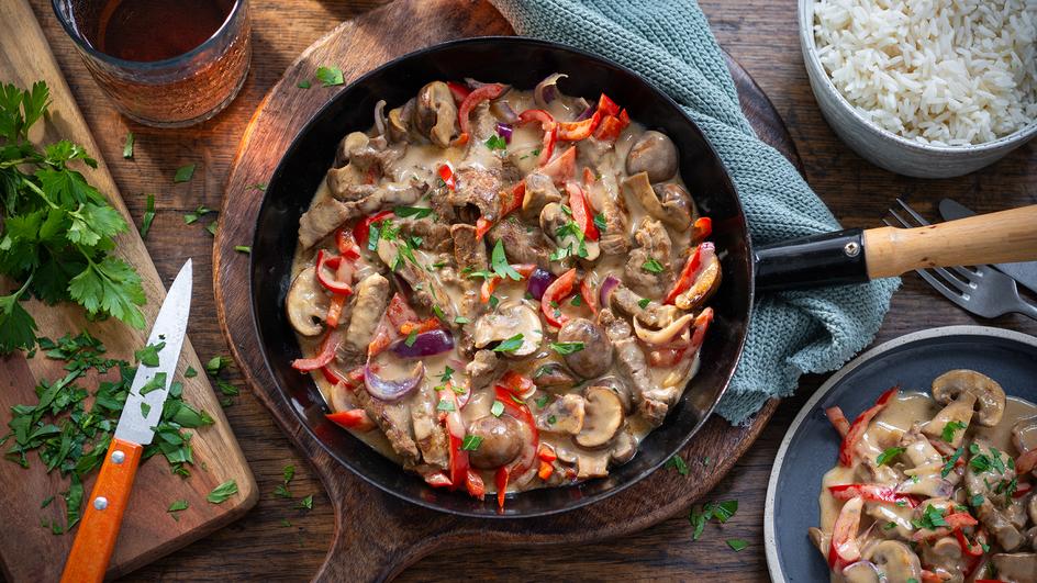 Gemüse-Champignon-Pfanne mit Filetstreifen