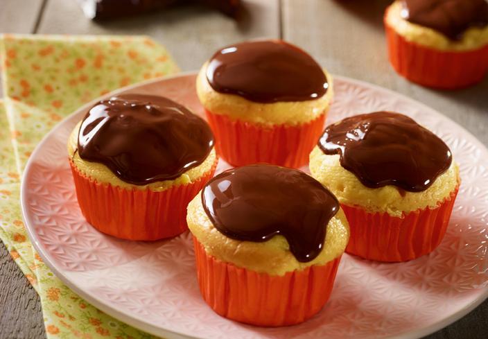 Muffins de naranja y chocolate negro 70%