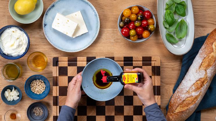 Whipped Feta mit Würze-Tomaten