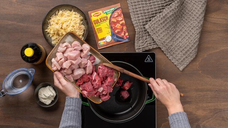 Gulasch "Szegediner Art"