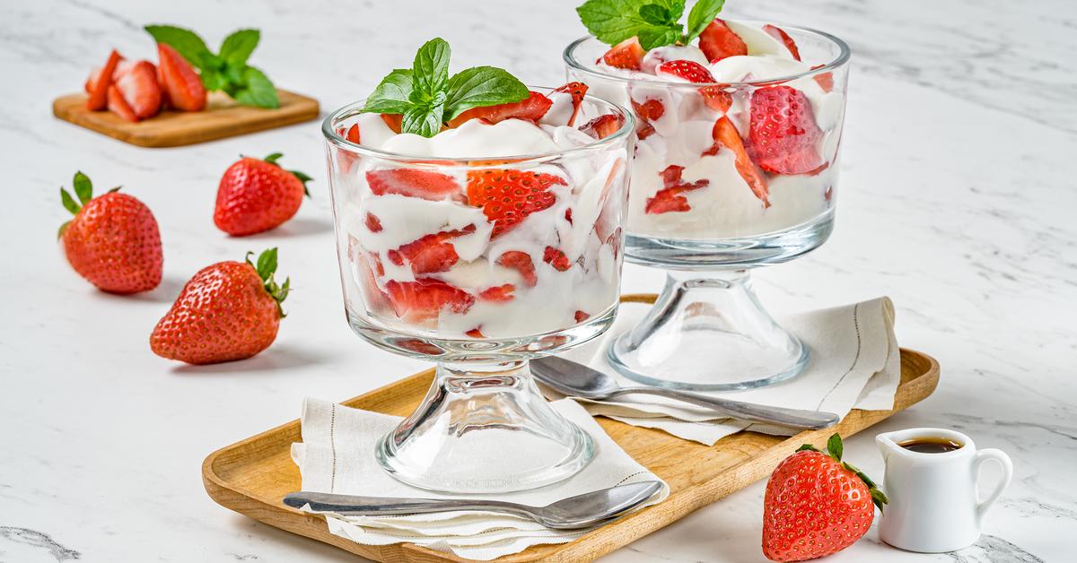 Strawberries with Cream