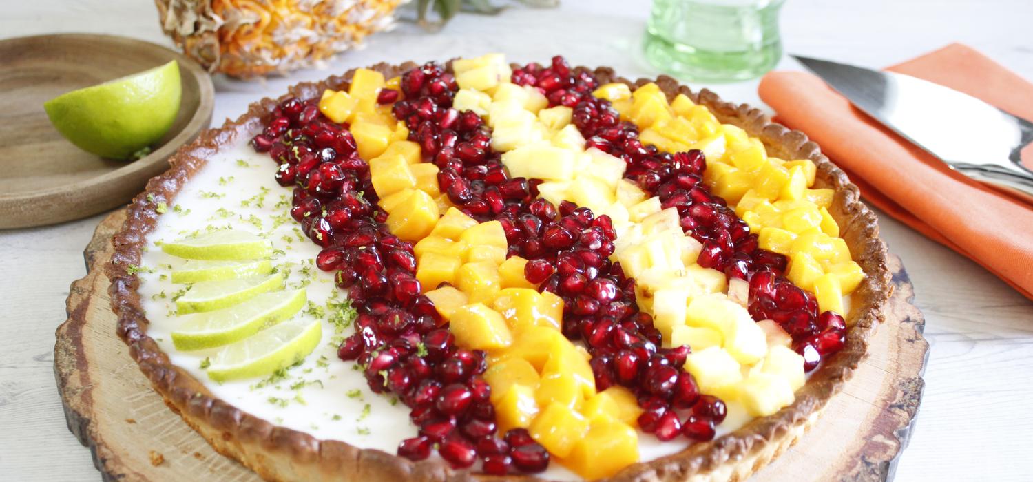 Carpaccio de fruits exotiques et glace à la noix de coco et lait