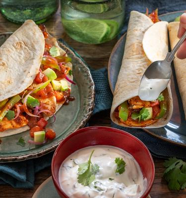 Avocado Hähnchen Fajitas