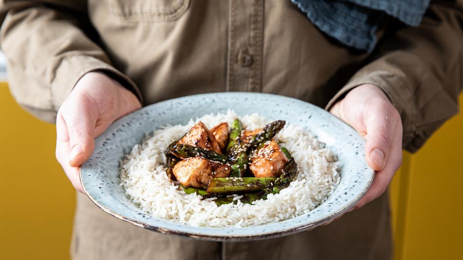 Teriyaki-Lachs mit Spargel