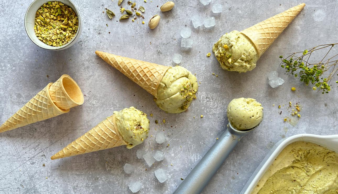 Helado de pistacho y cardamomo