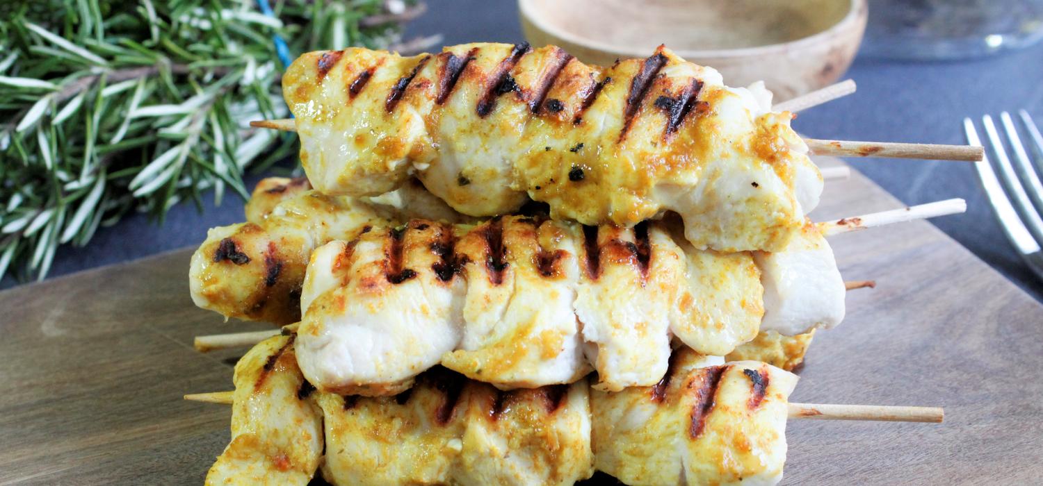 Brochettes de poulet curry, ail et gingembre | MAGGI