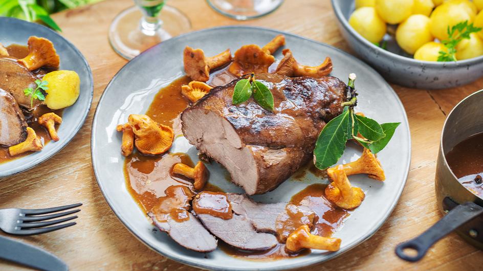 Rehbraten mit Pfifferlingen