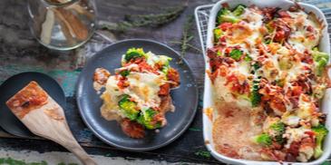 Blumenkohl-Brokkoli-Tomaten-Auflauf