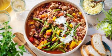 Bunte Hackfleischpfanne mit Reis