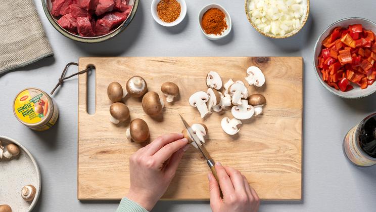 Rindersaftgulasch mit Pilzen