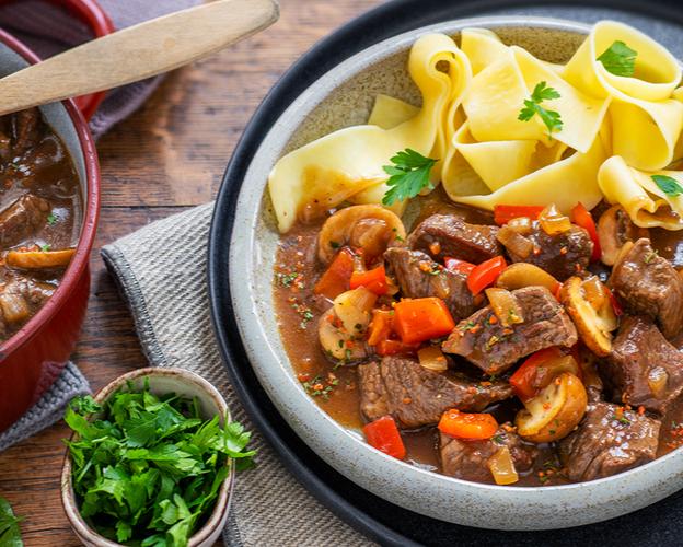 Rindersaftgulasch mit Pilzen