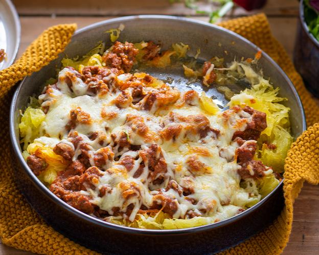 Low Carb Spaghetti-Kürbis Gratin